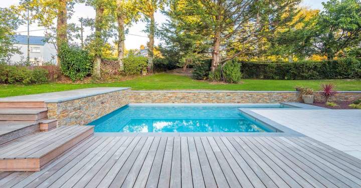 Pisciniste, Riom